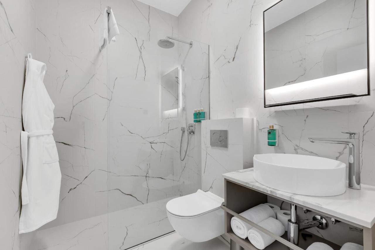 Kuk Oaza Luxury Villa *