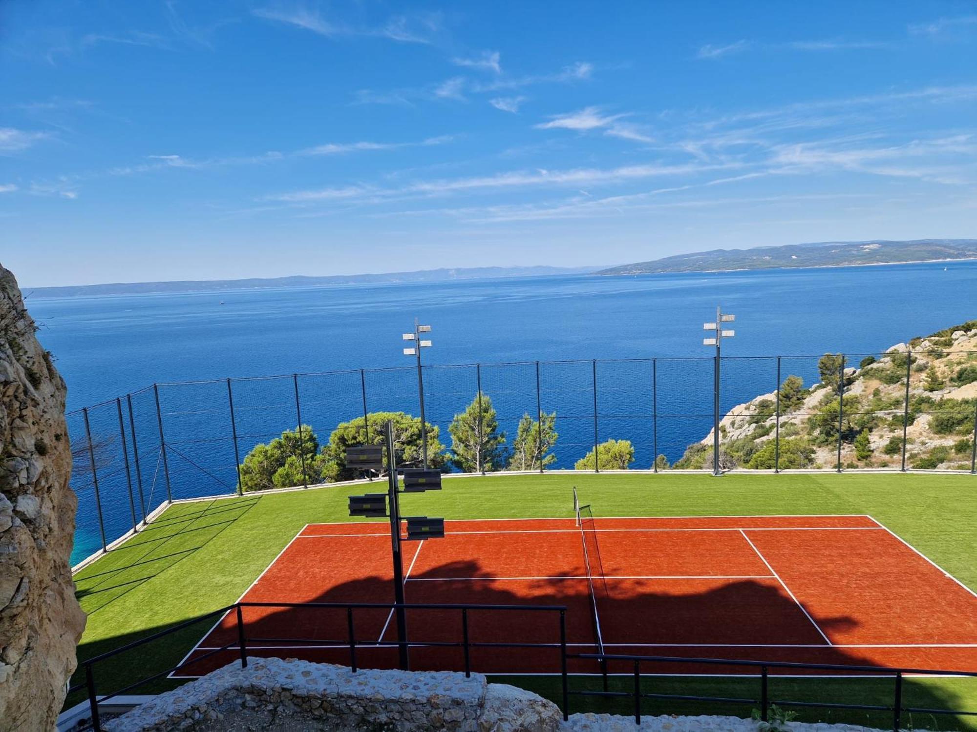 Kuk Oaza Luxury * Makarska